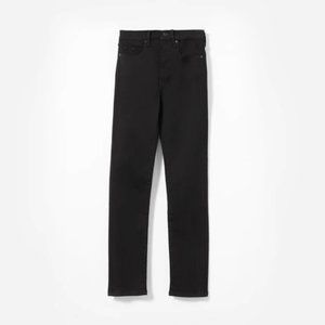Everlane High-Rise Cigarette Jean (black)